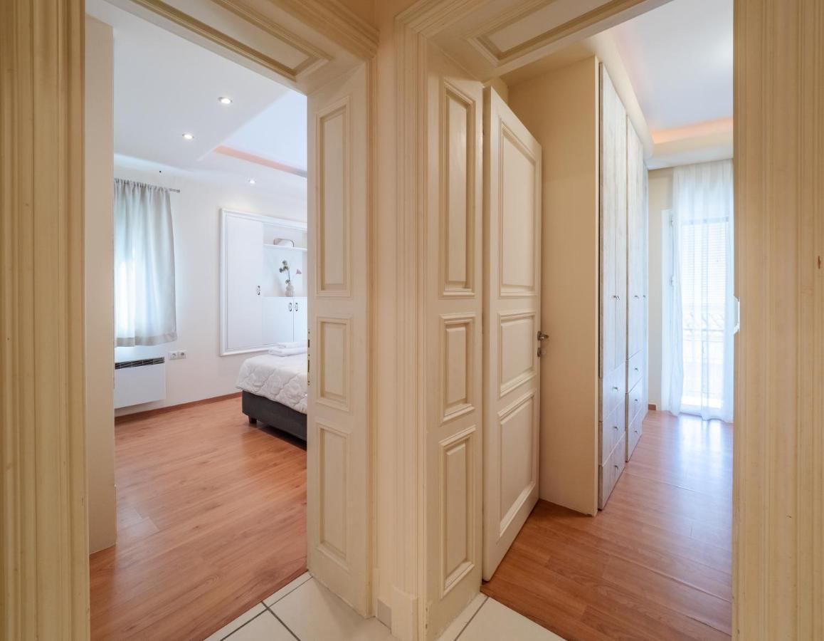 Aura Elegant Apartment Near Garitsa Bay Análipsis Extérieur photo