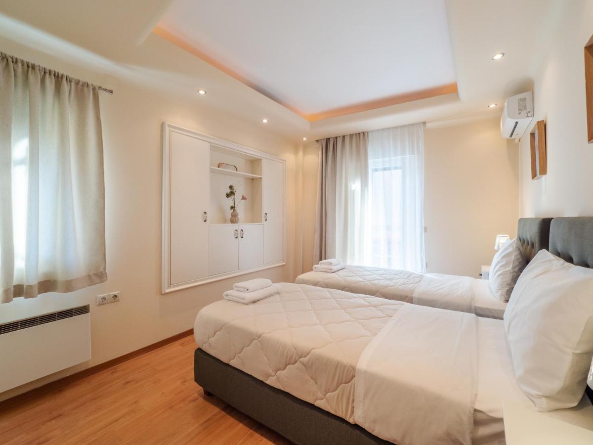 Aura Elegant Apartment Near Garitsa Bay Análipsis Extérieur photo
