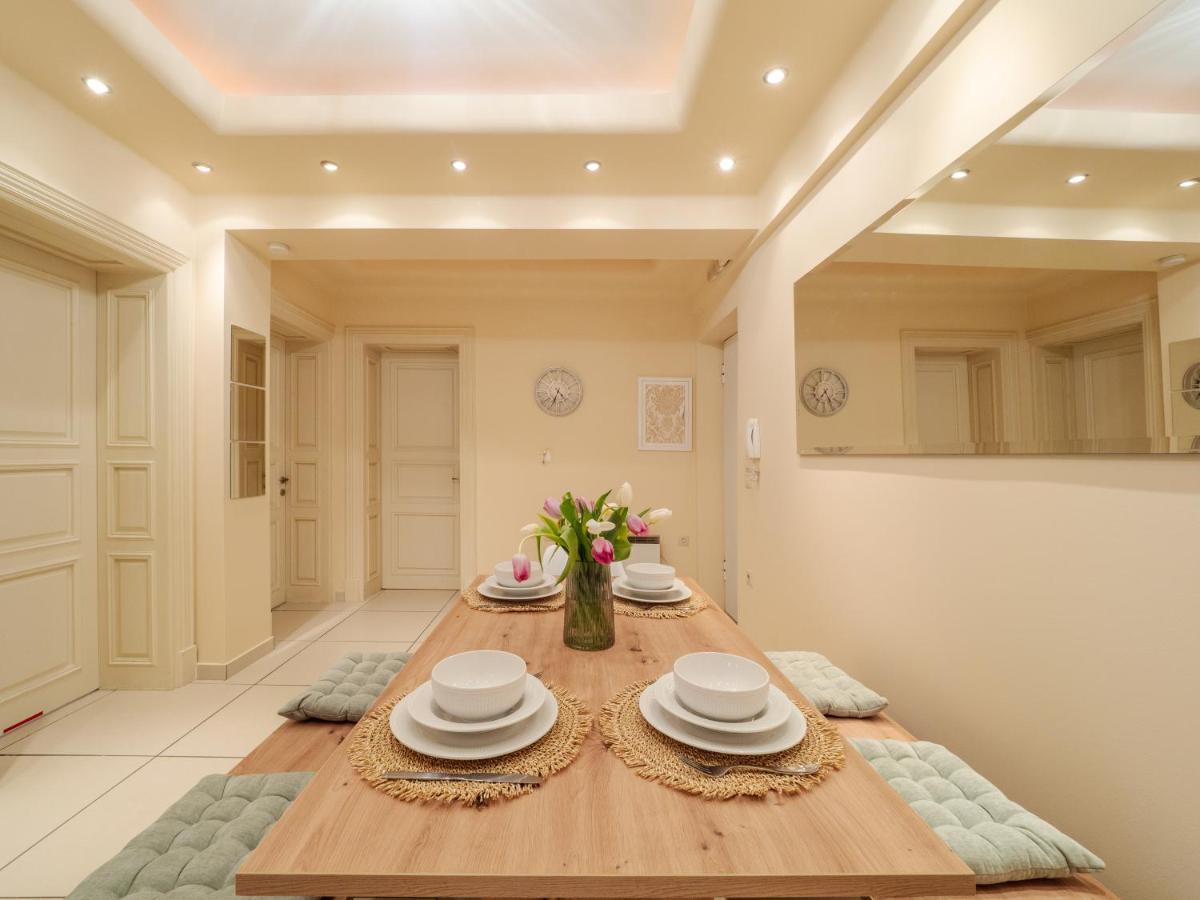 Aura Elegant Apartment Near Garitsa Bay Análipsis Extérieur photo
